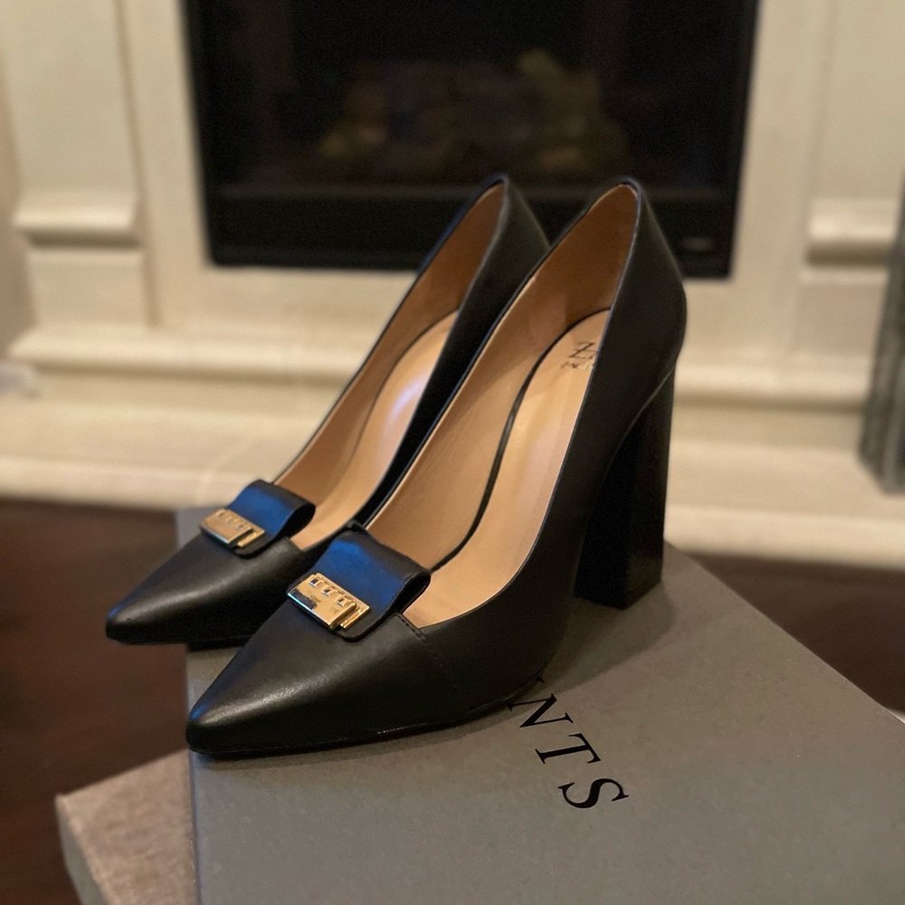 Brand New Black Zac Zacposen shoes Size 6.5